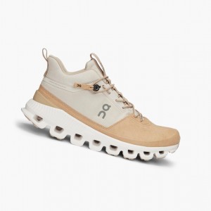 Tenis Para Correr En Carretera On Cloud Hi Mujer Beige | 614083QVI